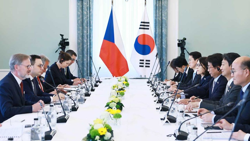 정부 특사단,<a href=
