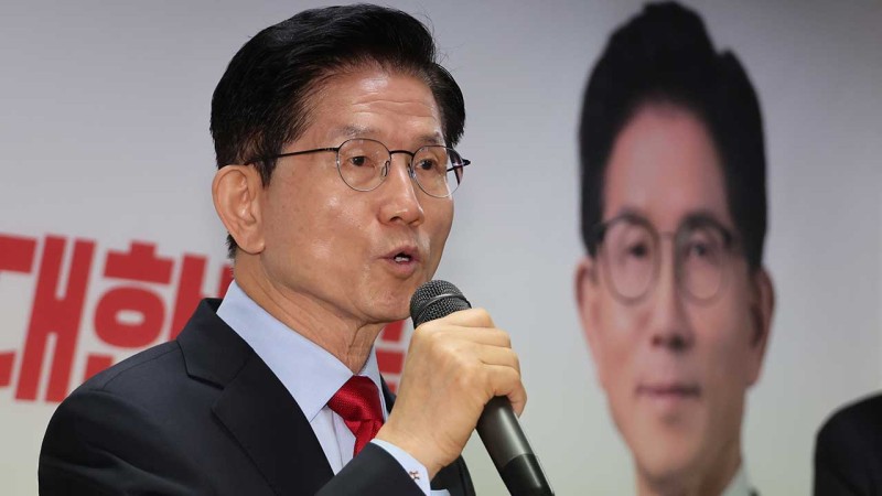 [속보] 법원, <b>김문수</b> '<b>후보</b> 선출취소 효력정지' <b>가처분</b>, 오늘 오후 5시 ...