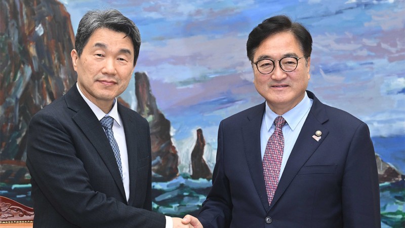 <b>우원식</b> 의장, <b>이주호</b> 권한대행에 "공정한 <b>대선 관리</b>·후보 테러 방지" 요...