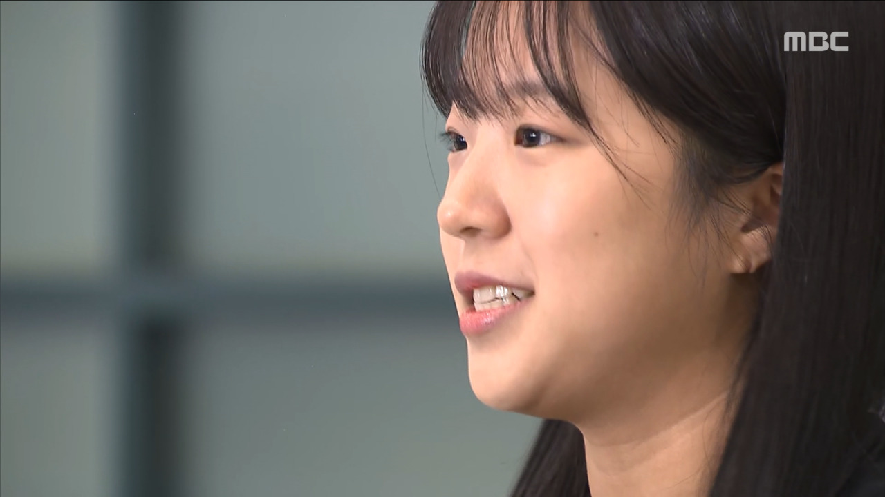 [스포츠 영상] <b>탁구대표팀 귀국</b>‥신유빈, 현정화 이후 32년 만에 '멀티 ...