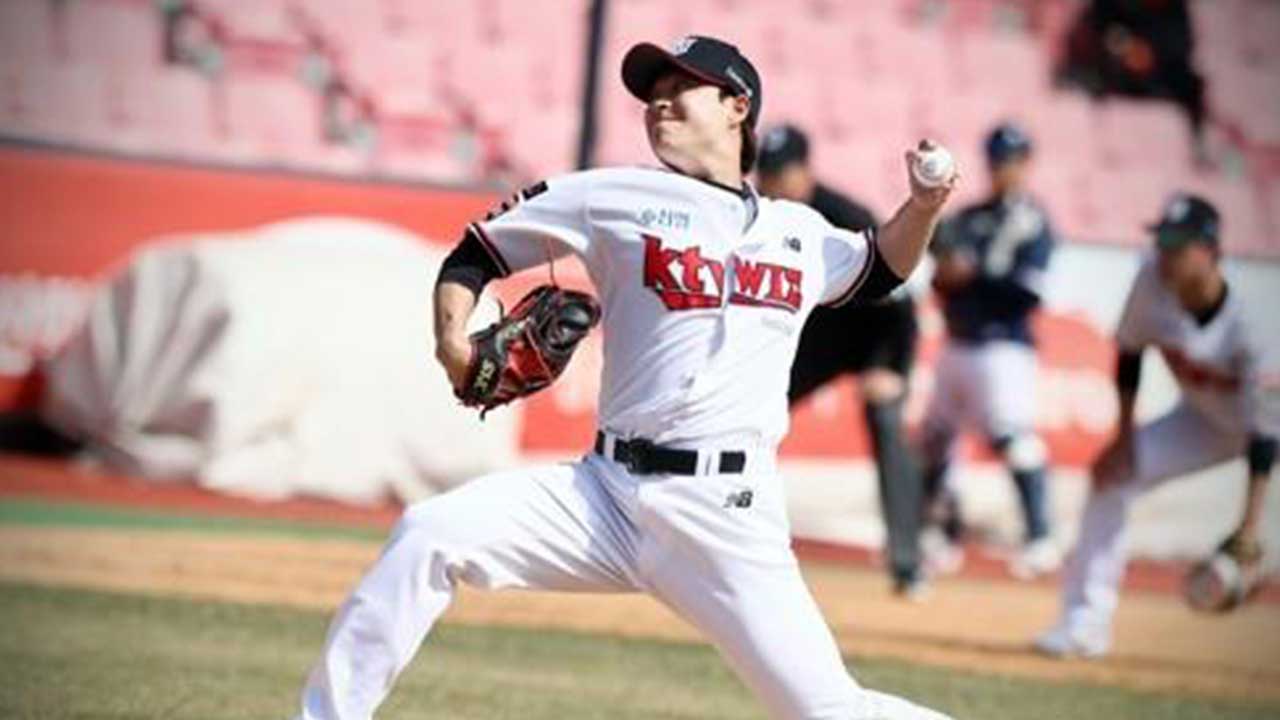 롯데·KT, 이정훈·<b>박세진</b> 맞<b>트레이드</b>‥<b>박세진</b>은 '형' 박세웅과 한솥밥
