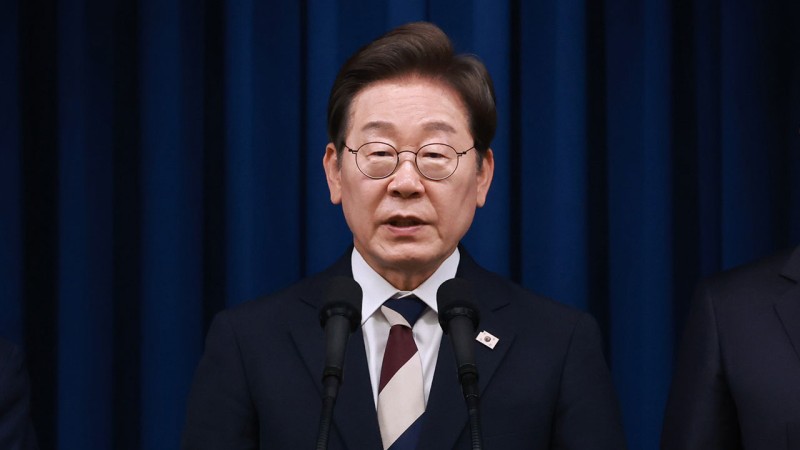 <b>이재명</b>, 첫 행정명령으로 '비상<b>경제</b>대응TF' 구성 지시