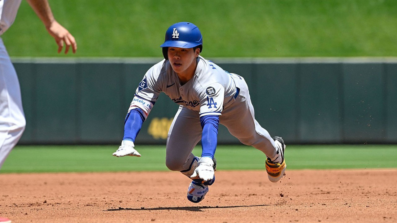 <b>김혜성</b>, MLB 데뷔 첫 3루타 '공수 활약'‥시즌 타율 0.414