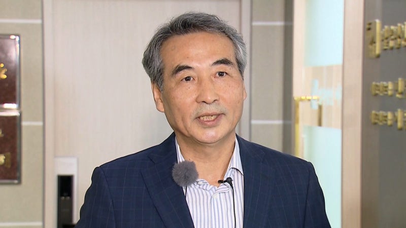 민중기 <b>김건희 특검</b>, <b>대통령실</b>에 특별검사보 후보자 8명 <b>추천</b>