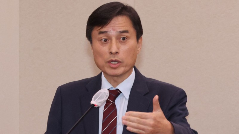 변협, <b>내란 특검보</b> 후보로 박억수·<b>김형수</b>·윤태윤 추천