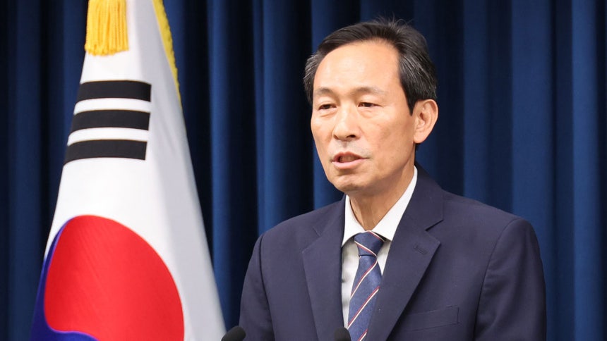 여야 지도부 오찬 관련 브리핑하는 우상호 정무수석