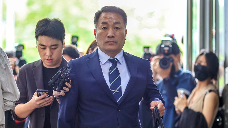 김계환 전 해병대 사령관 '순직해병' <b>특검</b> 출석‥'<b>VIP 격노설</b>' 수사 본격...