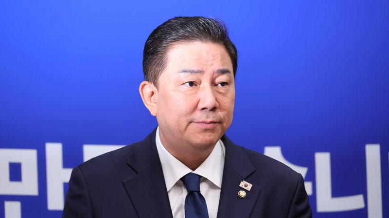 <b>김병기</b> "내란수괴 尹 <b>감옥</b>으로‥3대 특검, 김건희 국정농단 실체 밝혀야...