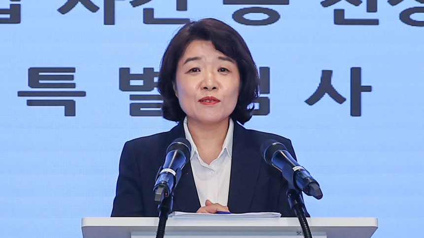 김건희 특검 브리핑하는 오정희 특검보