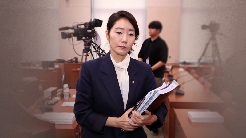 민주당보좌협 역대 회장단 "<b>강선우</b>, 후보직 <b>자진 사퇴</b>해야"