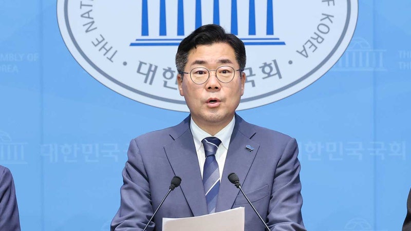 <b>박찬대</b> "당대표 <b>선거일정 중단</b>해야"‥ 정청래 "1주일 앞당겨 원샷 경선...