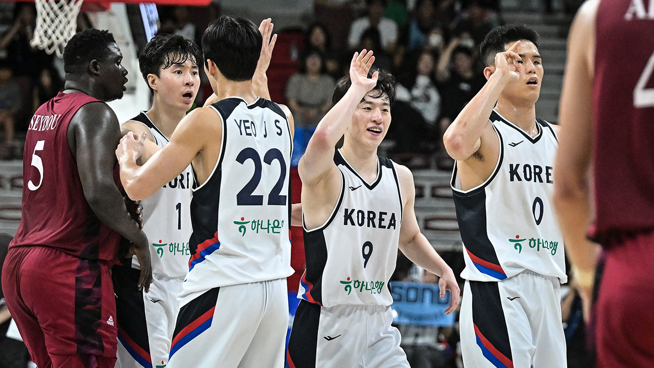 '<b>이현중 더블더블</b>' 농구대표팀, 카타르와 평가전에서 90-71 승