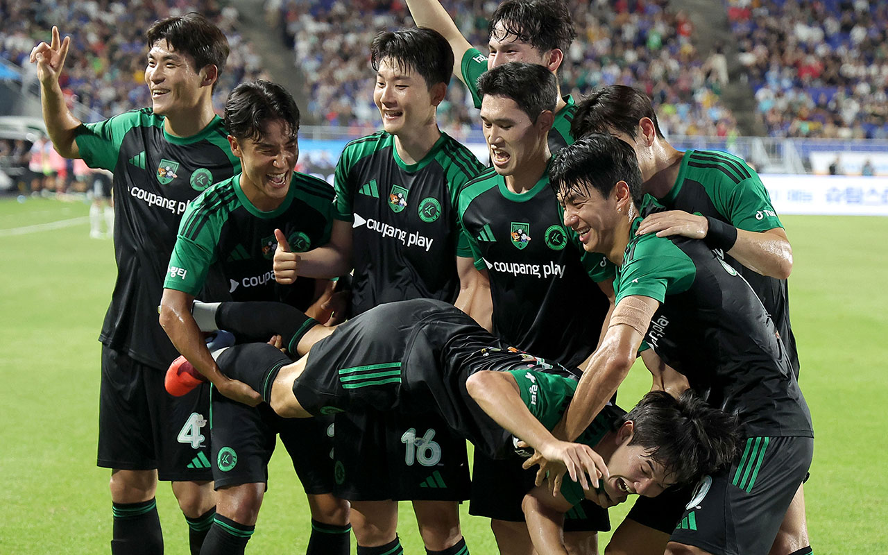 '김진규 결승골' <b>팀 K리그</b>, '박승수 교체 출전' <b>뉴캐슬</b>에 1-0 <b>승리</b>