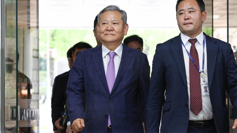 '언론사 단전·단수 지시' <b>이상민</b> 전 행안장관 <b>구속</b>‥"<b>증거인멸</b> 염려"