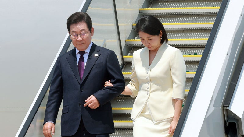 이 대통령, 도쿄 도착‥오후 이시바 총리와 <b>한일정상회담</b>