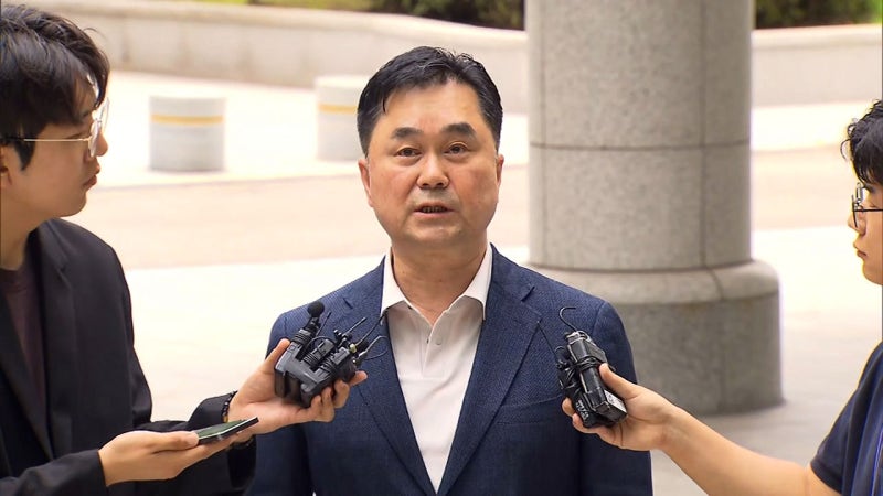 무소속 김종민 의원, 내란특검 출석‥'국민의힘 <b>계엄해제</b> 표결 <b>방해</b>' 의...