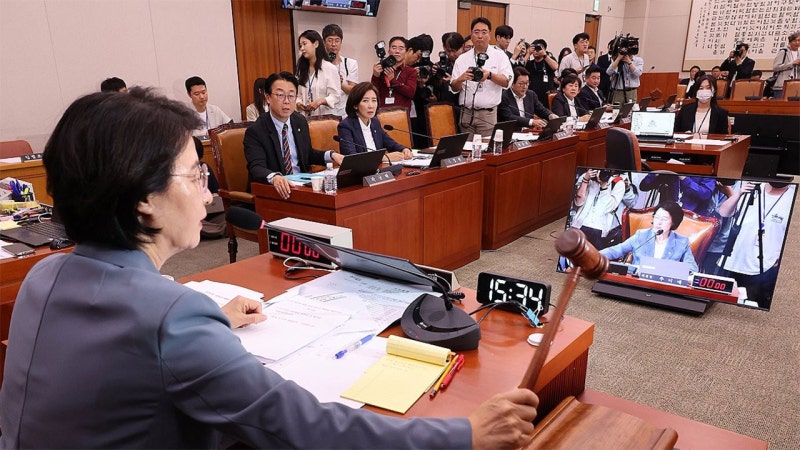 <b>정부조직법</b> 개정안·방송미디어통신위 설치법 법사위 통과‥내일 본회...