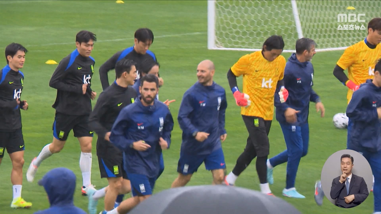 <b>브라질전</b> 대비 첫 훈련‥"네이마르와 붙고 싶었는데‥"