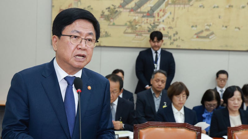 교육장관 "<b>고교학점제</b>, 학생 피해 없게 최선"‥학점 이수 <b>개선 방안</b>은 ...