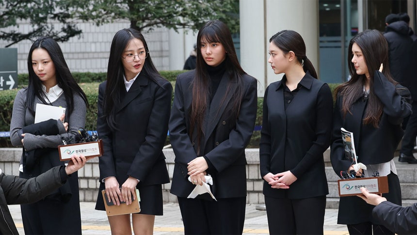 뉴진스 단체 사진