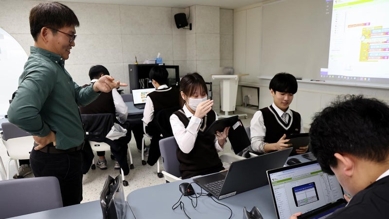 평가원 <b>고교학점제</b> 설문조사‥학생 58%만 "원하는 과목 충분히 개설"