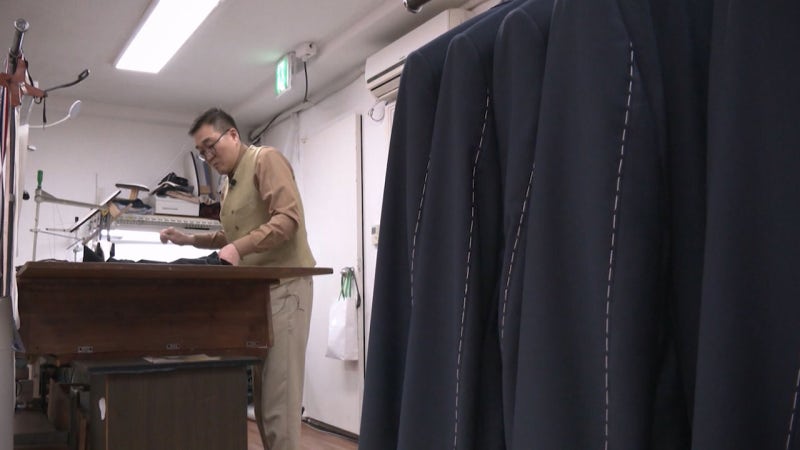 대통령실 따라갔다 계엄 만나 청와대 복귀한 재단사 이야기