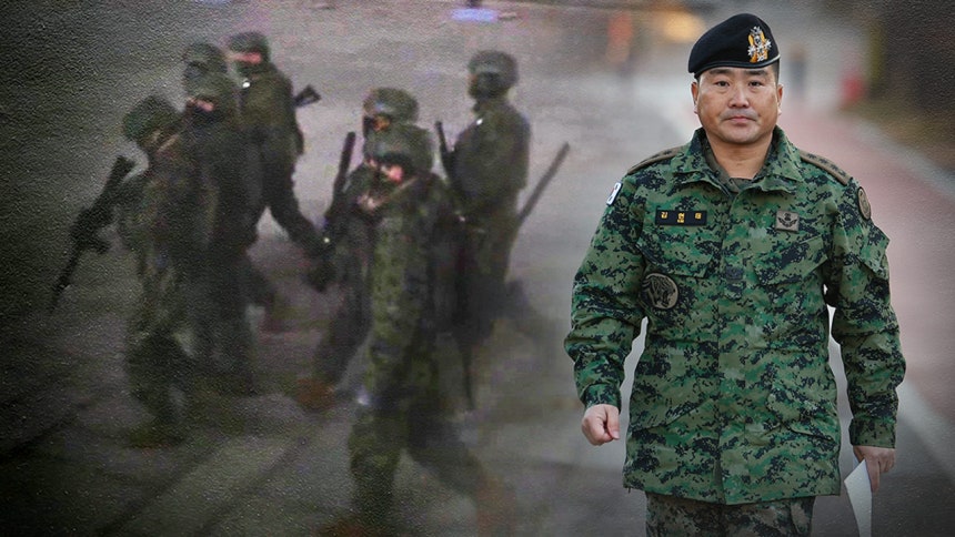 김현태 전 707특임단장과 계엄군 [자료사진]