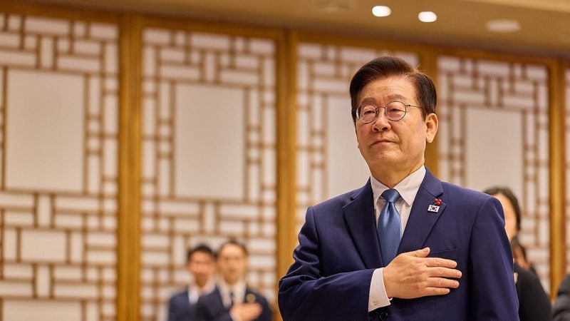 이재명 청와대 첫 출근