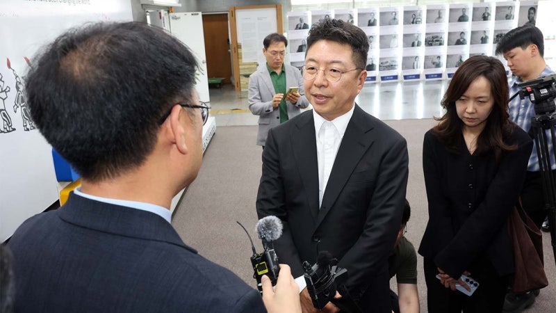 "실수였다"는 신세계의 사과, 광주 민심을 달래기엔 턱없이 부족했어.