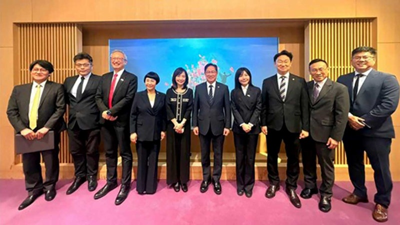 대만 "한국 <b>의원</b>단과 지정학 도전 논의"‥중국 "한국에 항의"