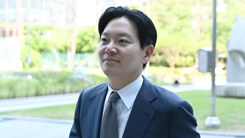 법정서 선서한 박상용 검사‥'진술 세미나' 묻자 "망상"