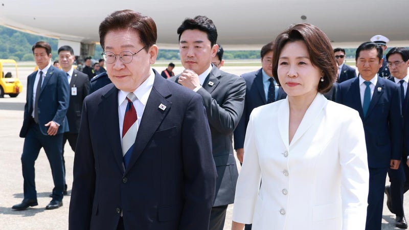 <b>이 대통령</b>, 내일 청와대서 <b>유럽 순방</b> 성과 브리핑