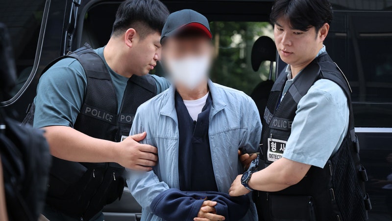 '<b>흉기 난동</b>' <b>LG전자</b> 협력사 직원 구속기소‥"'해고' 오해해 범행"