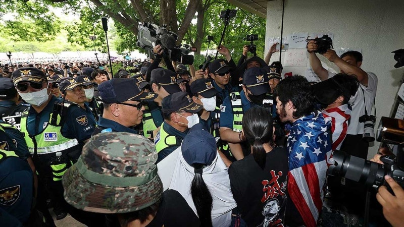 잠실개표소 <b>국조특위</b> 현장<b>조사 방해</b>한 60대 구속‥"도주 염려"