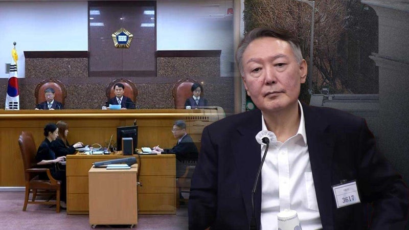 [단독] '7년 형 확정' <b>윤석열</b>, <b>변호사 자격 취소</b>당해