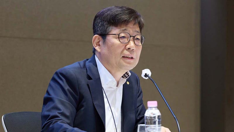 <b>한은</b> 부총재 "물가 오름세 지속‥<b>금리</b> 한 번 더 올릴 가능성"