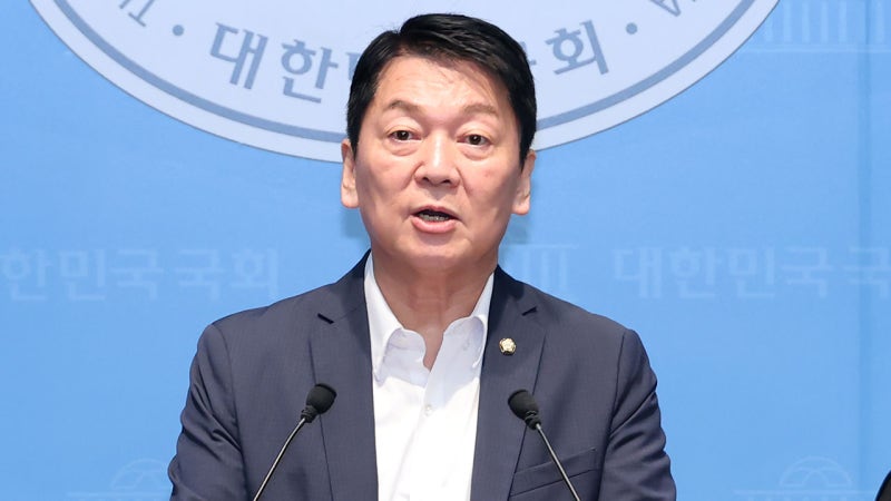 <b>안철수</b>, 친한계 겨냥 "'복당 운동권'‥<b>총선 배제</b>" vs 우재준 "탄핵 찬성...