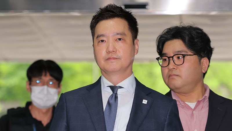'조국 아들 <b>명예훼손</b>' 김세의 측, 법정서 "혐의 전부 부인"