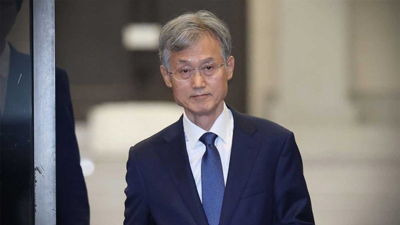 <b>조희대 대법원장 부친상</b>‥"외부인 조문 사절"
