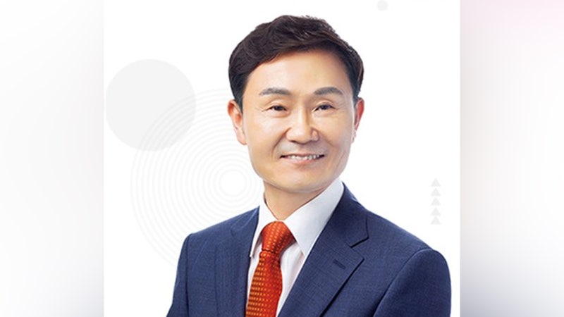 <b>이남철</b> 경북 <b>고령군수</b> 식도암 투병 중 <b>별세</b>