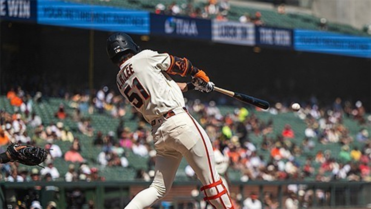 [MLB] <b>이정후</b>, '<b>동점</b> 2타점 <b>2루타</b>' 포함 멀티히트‥타율 0.281