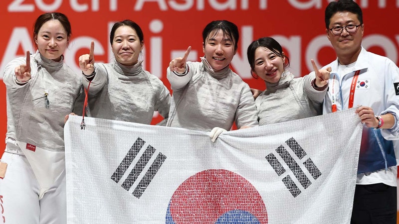 [아시안게임] <b>펜싱</b> <b>여자</b> 사브르도 단체전 금메달‥8년 만에 정상