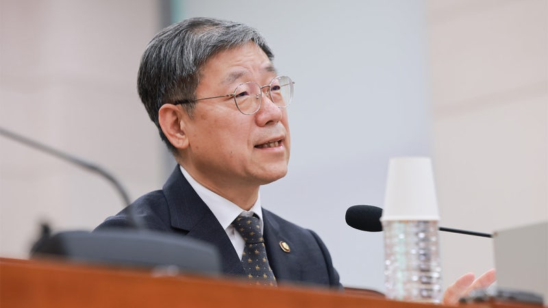 <b>대법원</b>, 조희대 업추비 '<b>인원 부풀리기</b>' 사과‥"수치 잘못 기재'