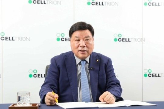 회장님 복귀한 셀트리온 "청바지·후드티 금지"…직원들 '부글부글'