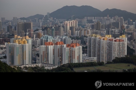 집값 살벌한 <b>홍콩</b>, 고금리에 하락세