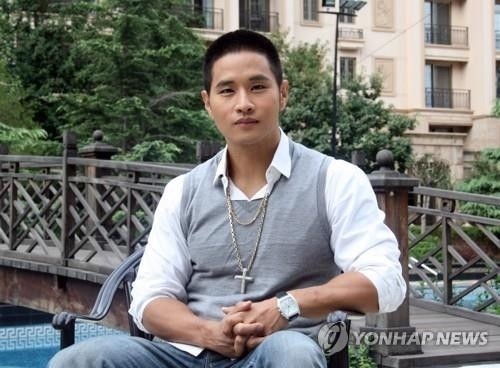 <b>유승준</b>, 비자 <b>발급</b> 또 <b>거부</b>당해…"인권침해"