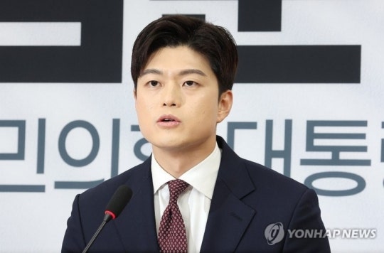 김용태 "尹에 <b>탈당 권고</b>…대선승리 위해 결단해야"