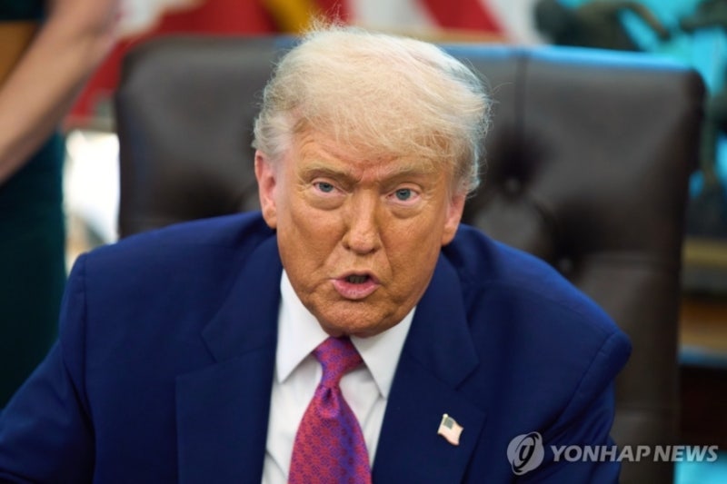 트럼프 "<b>이스라엘</b>-<b>이란</b>, 완전한 <b>휴전 합의</b>"