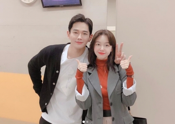 걸스데이 <b>민아</b>-<b>온주완</b> 부부된다…깜짝 <b>결혼 발표</b>