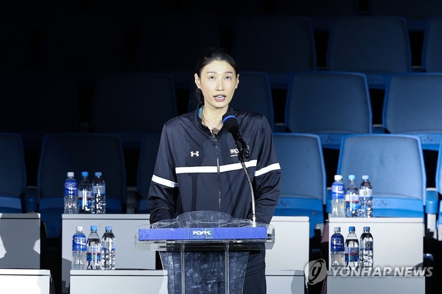 '배구 여제' <b>김연경</b>, 코트 떠난다…18일 <b>은퇴식</b>